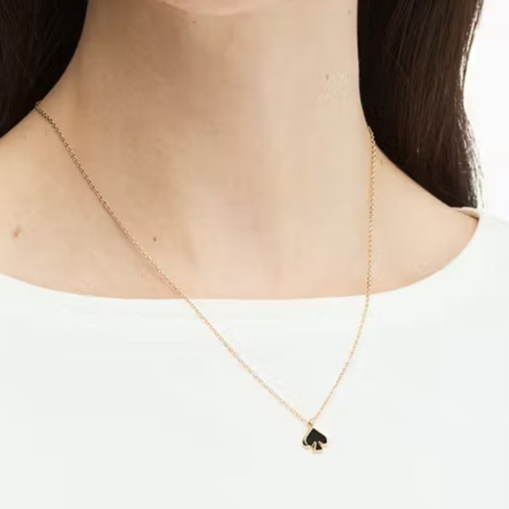 $69 Kate Spade everyday spade enamel mini pendant black - Picture 2 of 7